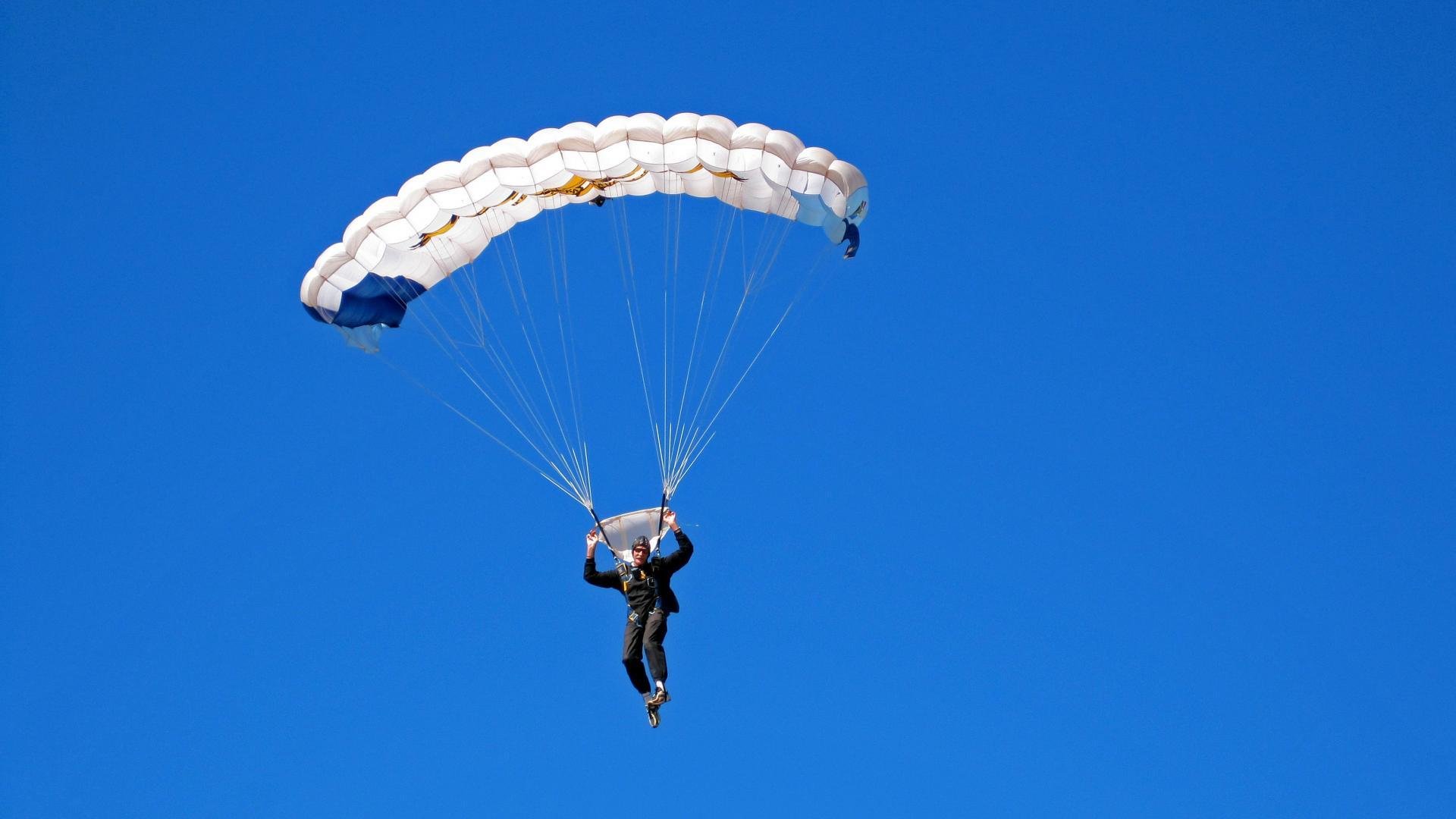女篮姑娘以信念赢得尊重,女篮精神